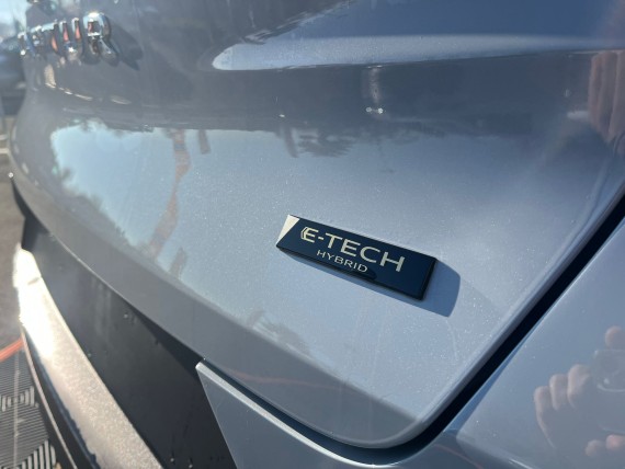 RENAULT Captur Captur E-Tech-008.jpg
